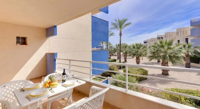 Апартаменты Apartament PALMERA 100m od morza