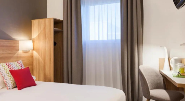 Номер Comfort Campanile Metz Nord - Talange
