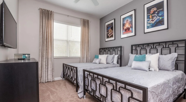 Коттедж с 3 комнатами с балконом Stylish NEW Renovation in Reunion Resort - Large Patio and Pool Deck 3bd/3.5ba #3ru456