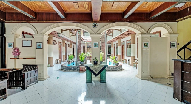 OYO 91596 Hotel Rajadani