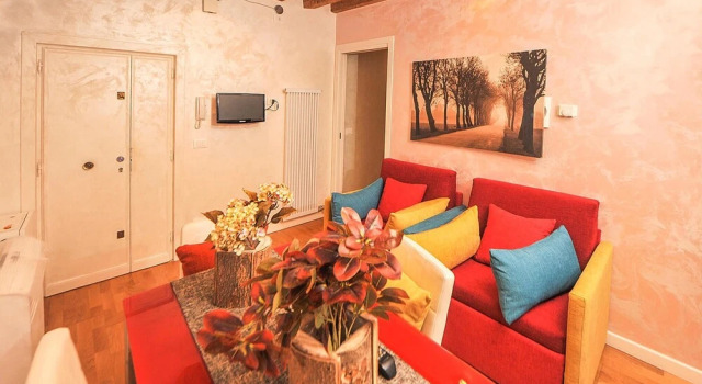 Beautiful Apartment in Venezia With Wifi and 1 Bedrooms, Забронировать Апартаменты/квартира Апартаменты Венеции, рядом с Консульство Франции в Венеции, Апартаменты/квартира