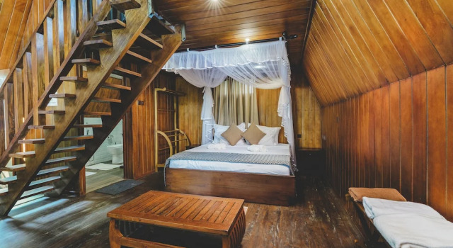 Коттедж с видом на сад River View Villas