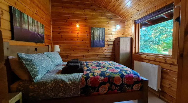 3-bed Lodge - Sleeps 7 - Hot Tub - Pet Friendly, Забронировать Дом для отпуска Отели Северного Йоркшира с парковкой, Парковка