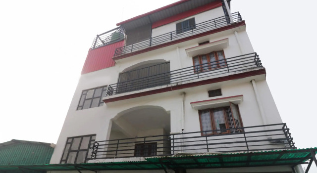 Shivay Youth Home by OYO Rooms, Rezervovat Hotel Déhrádún Uttarakhand