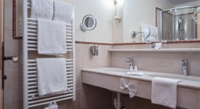 Двухместный номер Standard с видом на озеро Vier Jahreszeiten Wellnessresort Achensee