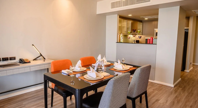 Номер Premier с 2 комнатами с балконом Oakwood Residence Sukhumvit Thonglor Bangkok