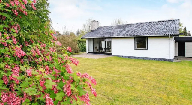 Коттедж 4 Person Holiday Home in Vaeggerlose