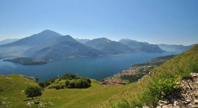 Appartamenti Il Medeghino, Boek Hotel Musso Comomeer