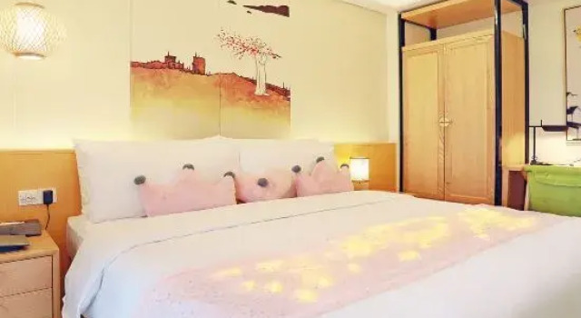 Люкс с 2 комнатами The Rayna Resort