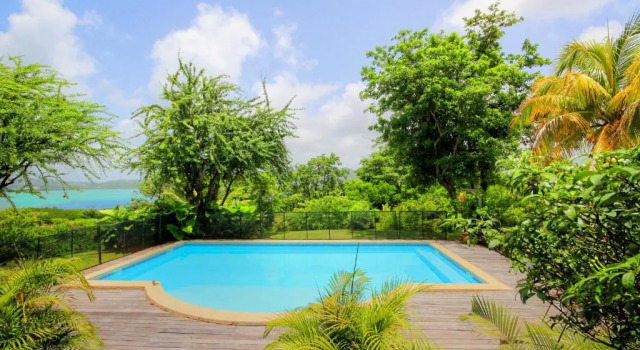 Вилла Villa avec piscine et vue mer (MQRO08)