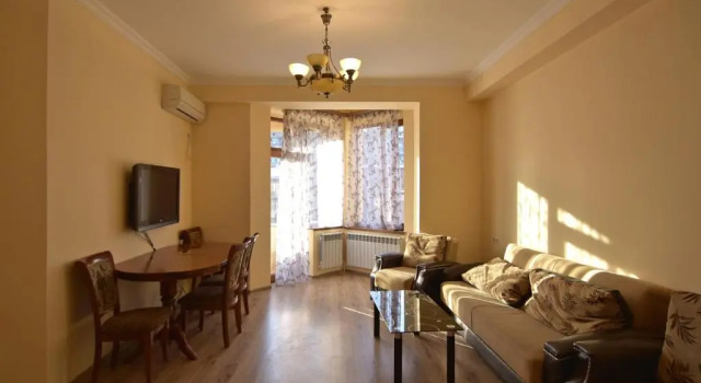 Apartment 86 Arami