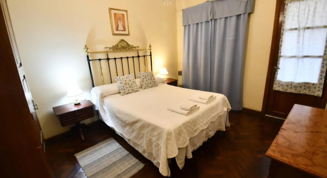 Hostal El Cerrito, Забронировать Отель Отели Сальта с завтраком, рядом с La Merced Church, Завтраки