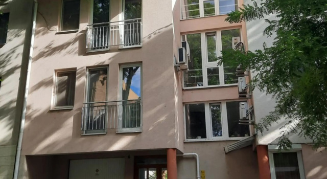 Kiss-Füredi Apartman Szeged, Забронировать Апартаменты/квартира Сегед Чонград, рядом с New Synagogue