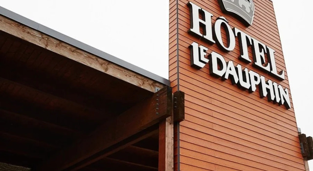 Hôtel Le Dauphin Saint-Hyacinthe, Rezervasyon Otel  