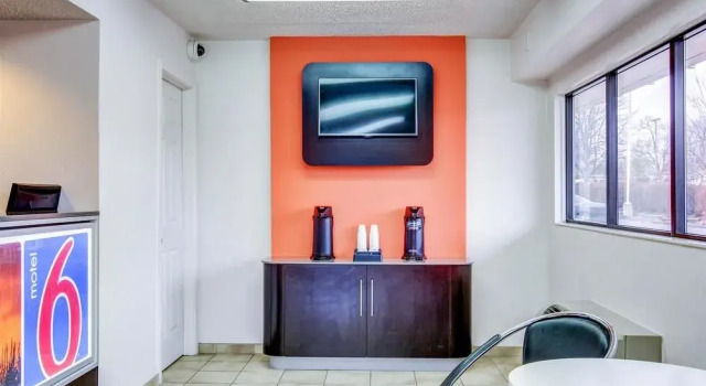 Motel 6 Florissant, Mo, Reserva ahora Motel Florissant Misuri