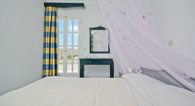Апартаменты c 1 комнатой с балконом и с видом на море Ydreos Studios & Apartments