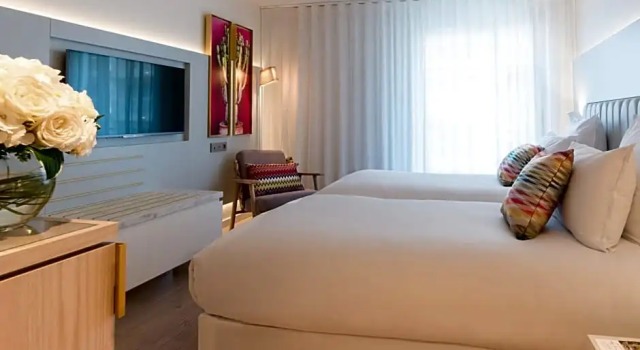 Двухместный номер Classic Croisette Beach Hotel Cannes - MGallery Collection