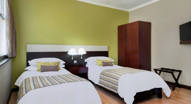 Standardní Dvoulůžkový s manželskou postelí pokoj Protea Hotel Cairo Road