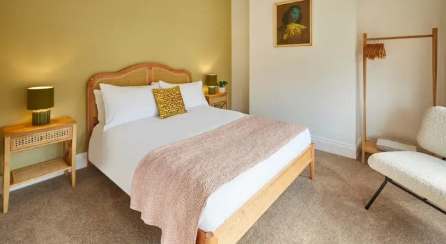 Host Stay Sunbeam House, Забронировать Дом для отпуска Отели Солтберн-бай-те-Си с парковкой, Парковка