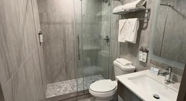 Номер Standard Holiday Inn Express & Suites Bronx - Barnabas area by IHG