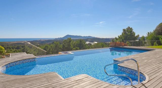 Stunning 6-8-Person Villa In Top Location With Private Swimming Pool Terraces And A Unique View