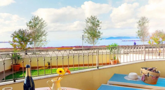 Апартаменты c 1 комнатой seafront Il Mare di Alida