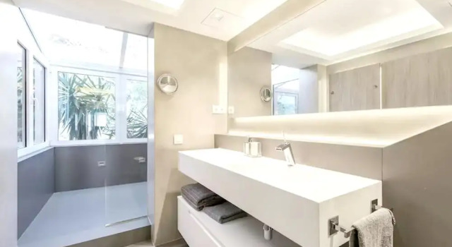 Villa With 4 Bedrooms in Badalona, With Wonderful sea View, Private Pool, Furnished Terrace Near the Beach, Book Villa Villaer i Barcelona, Villa