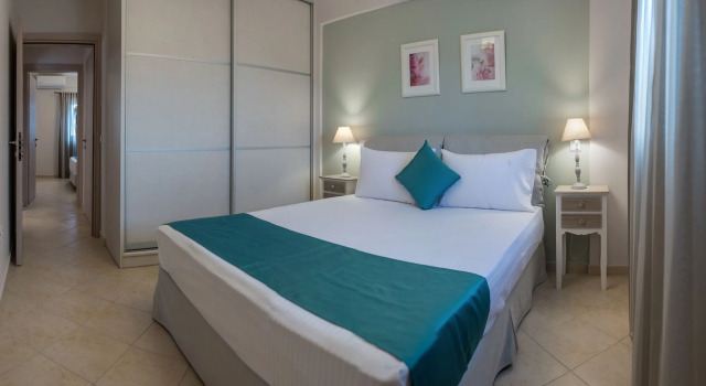 Elodia Apartments