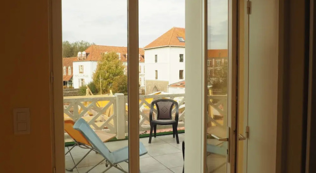 Четырёхместный номер Standard с балконом Hôtel Le Vivier WISSANT - Centre Village - Côte dOpale - Baie de Wissant - 2CAPS