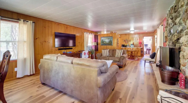 Payson Vacation Rental Cabin w/ Grill + Fire Pit!, Забронировать Отель Пейсон Tonto National Forest