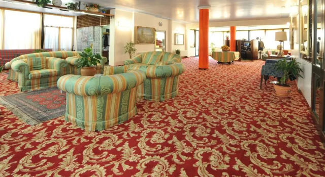 Hotel Ferrari, Buchen Sie Hotel Salsomaggiore Terme 