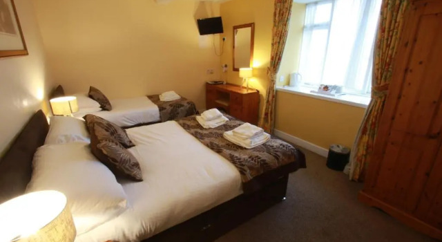 Трёхместный номер Standard Inn at Ardgour