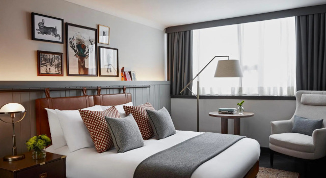 Двухместный номер Premium Kimpton Charlotte Square by IHG