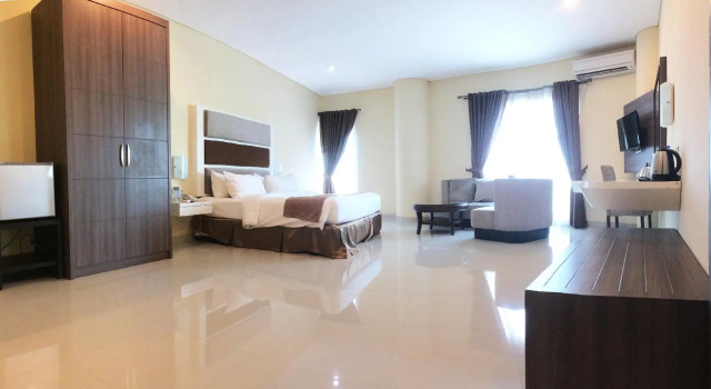 President Executive Club