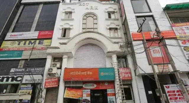 OYO 27955 Hotel Park, Rezerwuj Hotel Panipat Haryana