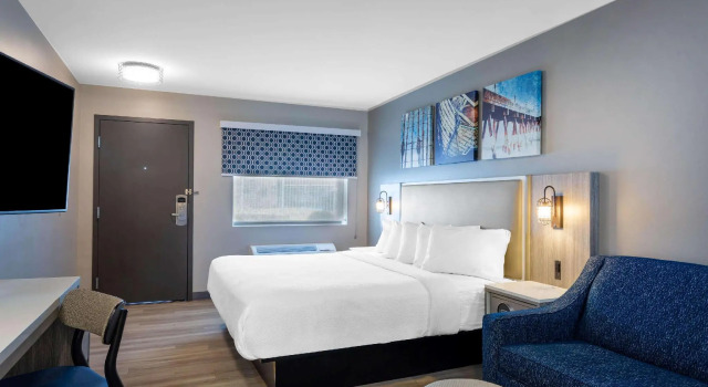 Двухместный номер Standard Days Inn by Wyndham Wilmington / University