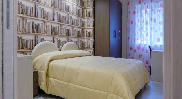 Casa Micla, Забронировать Апартаменты/квартира Апартаменты Вико-Экуенсе, рядом с Железнодорожный вокзал Сеяно компании Circumvesuviana, Апартаменты/квартира