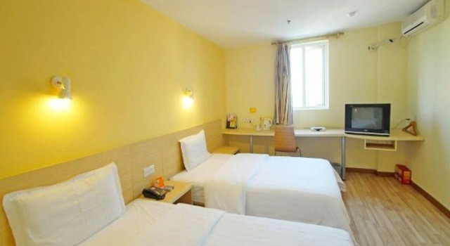 7 Days Inn Kongjiang Road, Varaa Hotelli Yangpu 