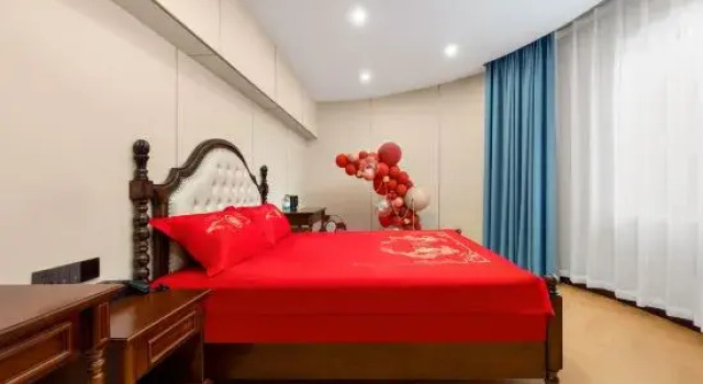 Люкс Deluxe HuLun International Hotel
