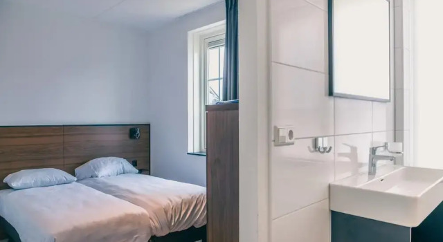 Sustainable Water Villa With Sauna