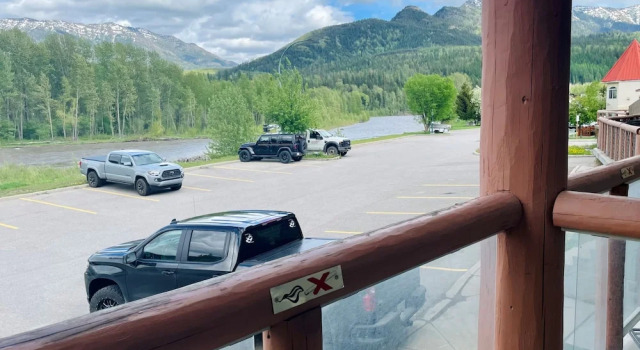 Четырёхместный номер Deluxe Fernie Stanford Resort