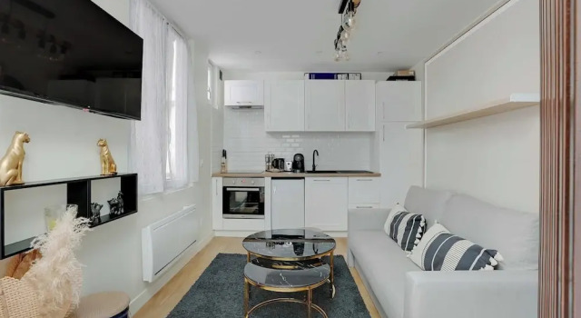 Апартаменты Cosy Apartment With 2 Rooms in Marais