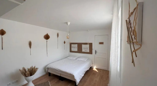Bel Appart «Bohème Chic» Chantilly, Parc Asterix, Charles de Gaulle, Varaa Huoneisto Hotellit Val d'Oise pysäköinnillä, Pysäköinti