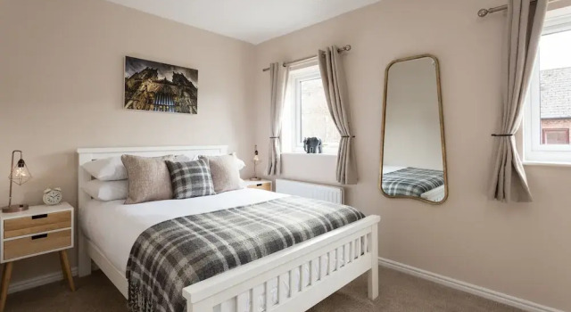 Fewster Way Townhouse, Забронировать Вилла Отели Англии 4 звезды, 4*