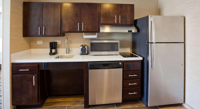 Четырёхместный люкс Homewood Suites Davenport