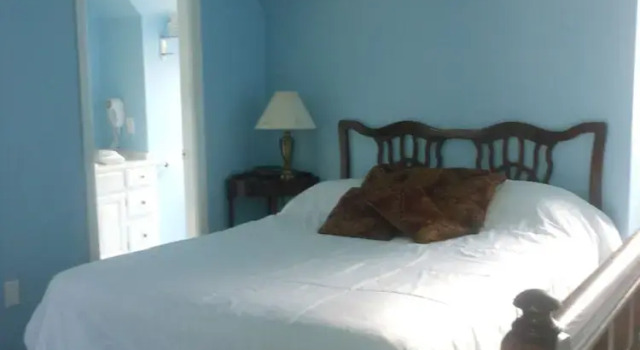 Апартаменты Standard Century Suites Hotel