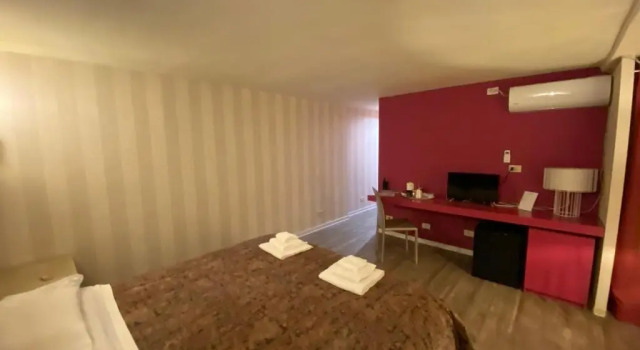 Dante's Room