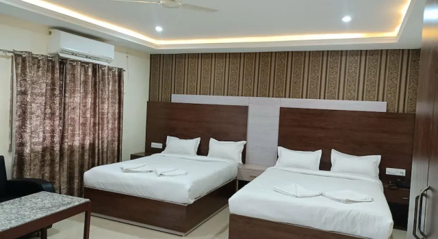 Номер Luxury Hotel Rajwada Palace