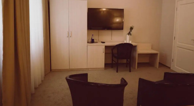 C&C Residence Hotel, Rezervovat Hotel Bacău Carpathians - Romania