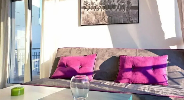 Adorable flat next to Marina Alimou